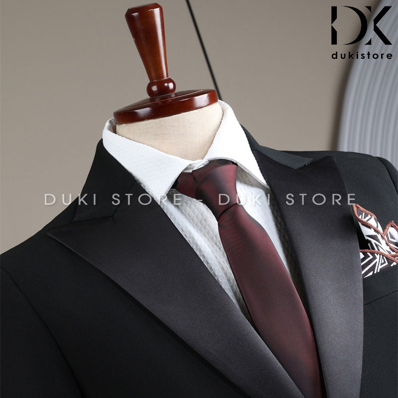 bo-ao-vest-nam-2-cuc-tuxedo-mau-den-dep-DKB0084